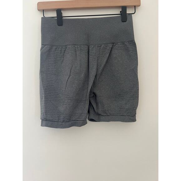 Gymshark Vital Seamless Gray Athletic Shorts - Picture 3 of 8